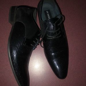 Men’s shoes
